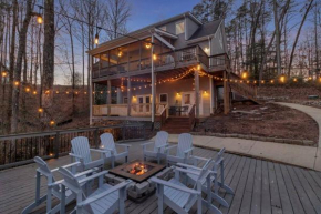 Lake-Front with Hot-Tub & Beautiful Views!